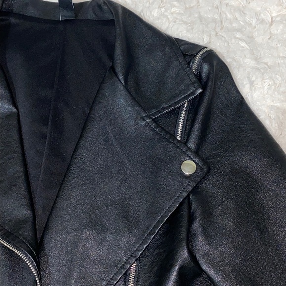 🦋🖤black leather jacket🖤🦋 - Picture 7 of 11